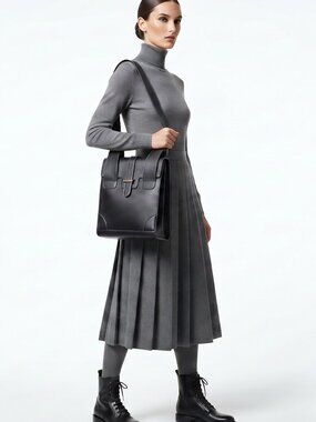 Vintage Luxury Silvani Italy Black Leather Structured Shoulder Bag